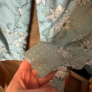 Tommy Bahama Womens 10 100% Silk Shell Hawaiian Tropical Floral Print Pants thumbnail 7