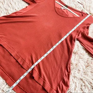 Free People Malibu High-Low Thermal Top in Red XS thumbnail 9