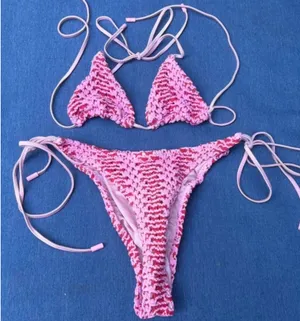 Triangl crochet bikini thumbnail 1