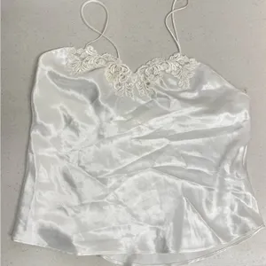 Victoria's Secret Vintage White Lace Camisole Womens M Satin Tank Top Cottage Core thumbnail 6