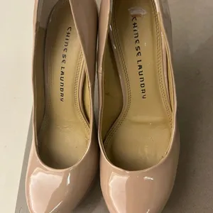 Chic Beige Platform Heels Nude Paten 7M. Very nice! Chinese Laundry thumbnail 10