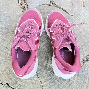 adidas Ozweego Burgundy Sneakers women shoes size 8.5 thumbnail 6