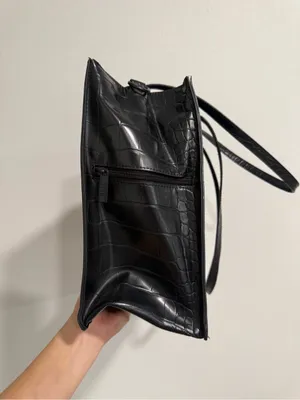 BEIS The Work Tote in Black Croc-Embossed Faux Leather thumbnail 12