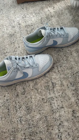 Women’s Nike Dunk Low thumbnail 3