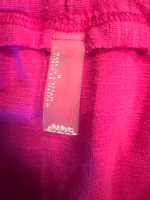 Free People Hot Pink Cropped Wide Leg Surfside Jogger Pants - Size Medium thumbnail 4