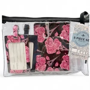NWT Paris Eiffel Tower Passport Case & Luggage Tag Set thumbnail 8