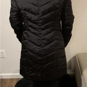 Tommy Hilfiger long black jacket EUC thumbnail 4