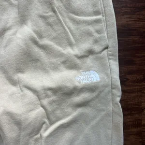 North Face Sweatpants thumbnail 2