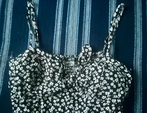 Women's Floral Jumpsuit - Size M thumbnail 3