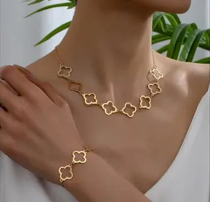 Boutique Clover Neckalce Bracelet Earring Set for Women 14K Gold Plated Stainless Steel thumbnail 7