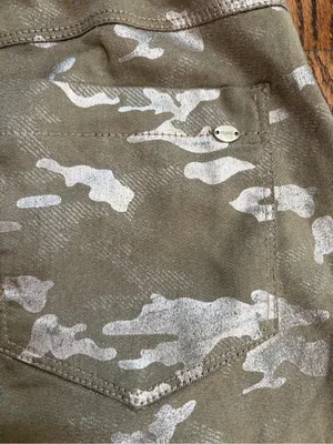 Bevy Flog Shely Beige Gold Metallic Camo Drawstring Pants Size 25 thumbnail 4