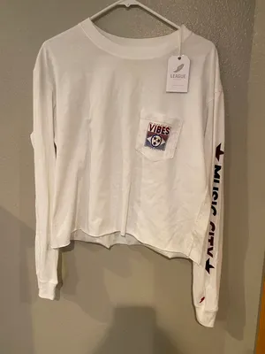Womens Nashville Long Sleeve White Size M thumbnail 1