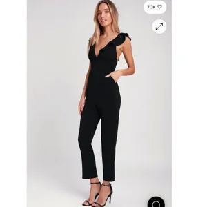 Lulus Black Leilani Ruffled Jumpsuit V-Neck Tapered Leg Size Large Party thumbnail 3