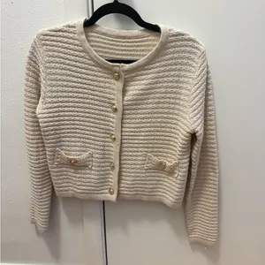 Elegant Cream Button-Up Women's Sweater thumbnail 6
