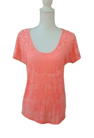 Maurices Womens Coral Graphic Short Sleeve Scoop Neck Top M thumbnail 1