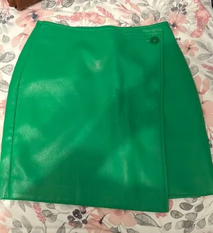 Babaton Aritzia Green Leather skirt thumbnail 1