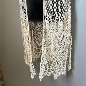 Sky and Sparrow Cream Lace Swim Coverup with Scalloped Edges size S/M thumbnail 3