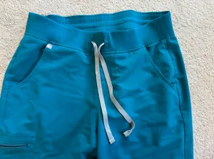 FIGS Jogger Scrub Pants thumbnail 2