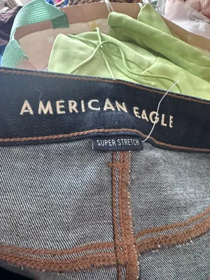 American Eagle NWOT Wide Legs Jeans 14 Short thumbnail 5