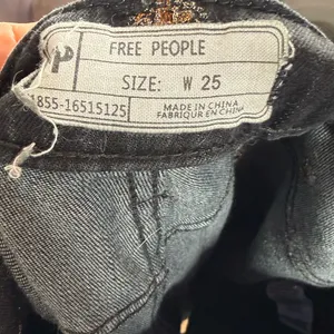 Free People Embroidered Star Skinny Overalls‎ in Washed Black Gold Size 25 thumbnail 6