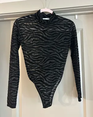 M Zebra Print Bodysuit Black Size M thumbnail 1