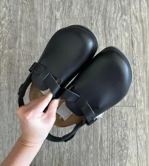 Black Tokio Super Grip Clogs thumbnail 7