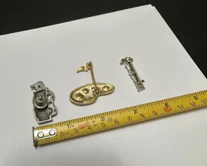 Lot Of 3 Golfing Brooch Pins For Golfers - Golf Bag, Gold Green Flag/Hole 1 Avon thumbnail 5