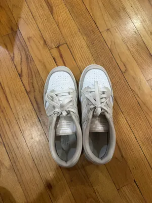 New Balance Beige White Sneakers thumbnail 3
