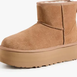 UGG Ultra Classic Mini Boots Women’s thumbnail 3