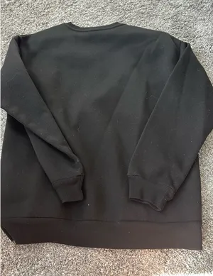 Shein Crewneck Sweatshirt thumbnail 3