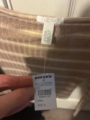 Tillys Top Long Sleeve thumbnail 2