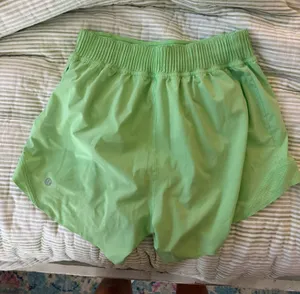 Lululemon Shorts thumbnail 1
