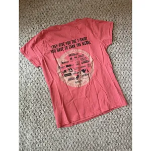 2018 Marine Mud Run Tee Shirt Size Medium thumbnail 3