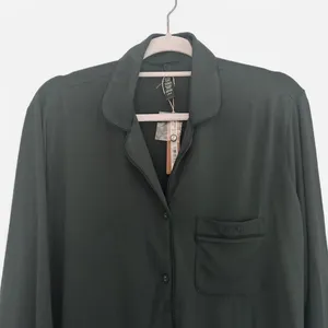 Skims Sleep Long Pajama Button Down Top – Spruce Green (Size L) NEW 🌿✨ thumbnail 4
