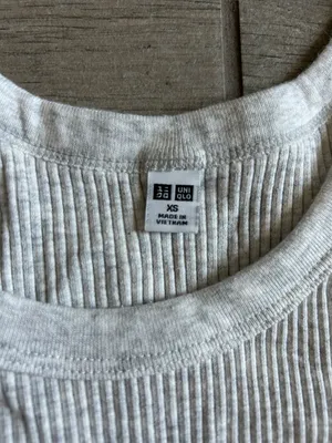 Uniqlo Ribbed Tank Top in Light gray thumbnail 2