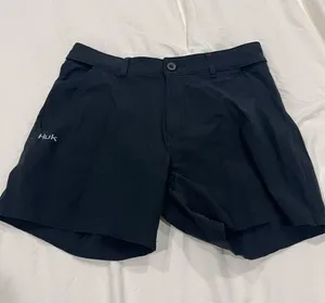 HUK Shorts Black Size M thumbnail 1