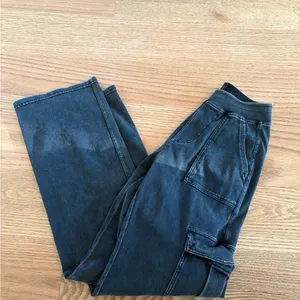 Halara cargo pants thumbnail 6
