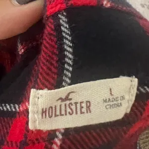 Hollister Red Flannel  Large thumbnail 5