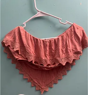 Below the should crop top thumbnail 2