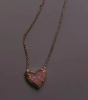kendra scott pink and rose gold heart necklace in excellent condition thumbnail 2