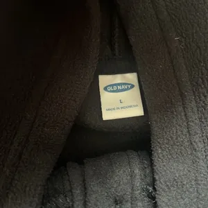 Old Navy Black Fleece Jacket thumbnail 2