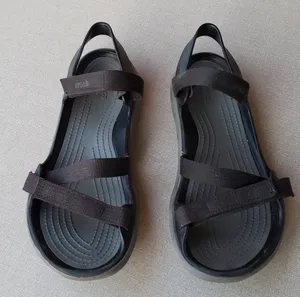 Crocs Sandals, Size 8 thumbnail 4