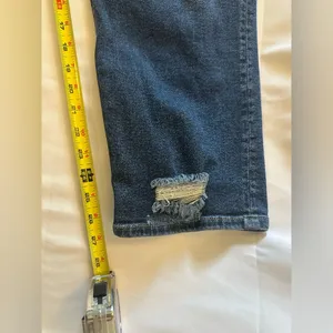 Kancan women’s size 32/27 distress hem and waist line denim jeans thumbnail 5