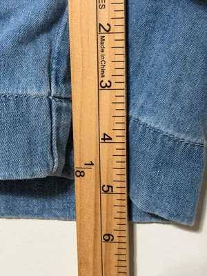 GAP Chambray High Rise Pleated Short 5” Size 6 thumbnail 7