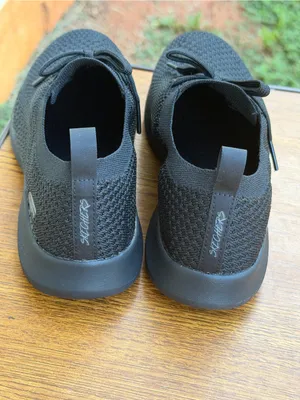 Skechers Stretch Fit Air-Cooled Memory Foam Sneakers Women’s 6 Black Knit thumbnail 4