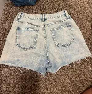 Jean Shorts Blue Size M thumbnail 2