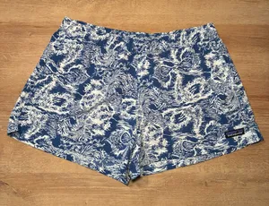 Patagonia Womens Barely Baggies Shorts - 2 1/2 thumbnail 2