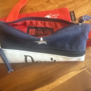 ROBIN RUTH Don’t Mess With Texas Purse Bag Crossbody Zip thumbnail 6