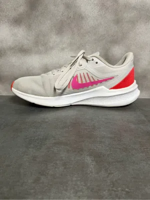 Nike Downshifter 10 Women's Light Grey Sneakers CI9984-002 Size 9 thumbnail 14