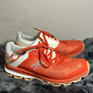 ON Running Women's Cloudsurfer 6 Running Shoes Rust Sneakers Size 9.5 thumbnail 4